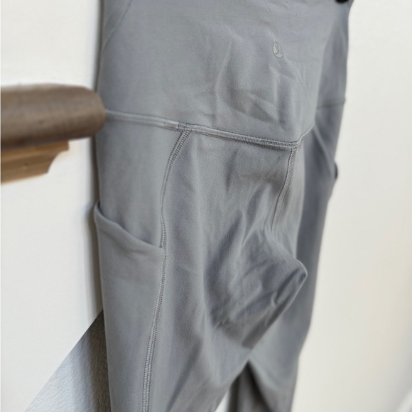 Lululemon Align pocket High-Waisted Leggings - Picture 3 of 5